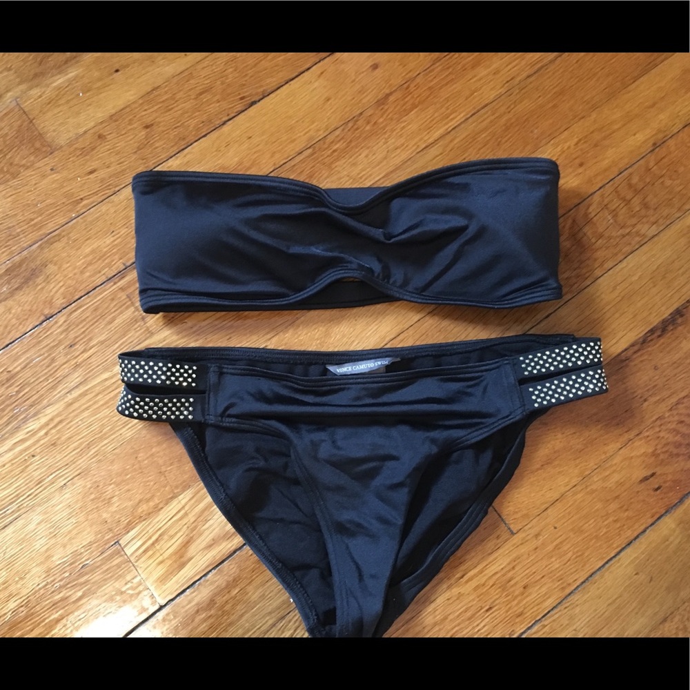 Vince Camuto Bikini Size Medium